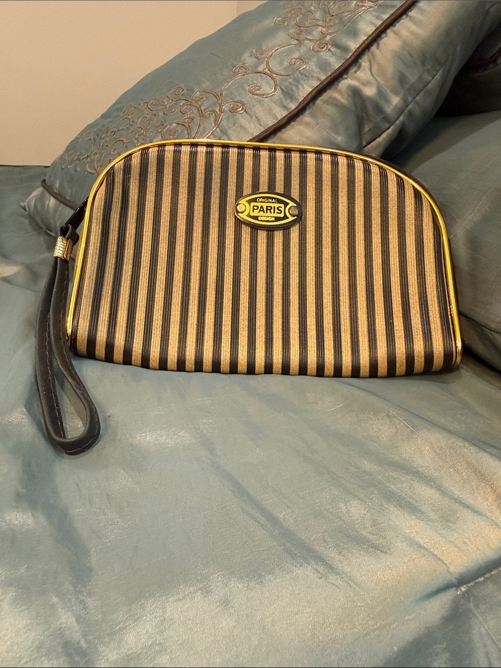 Vintage Paris Design Cosmetic Case